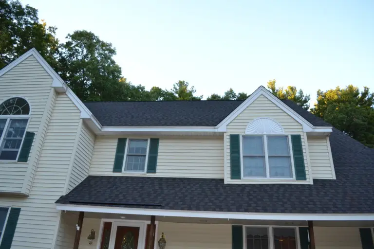 Roofing in Newton Highlands MA