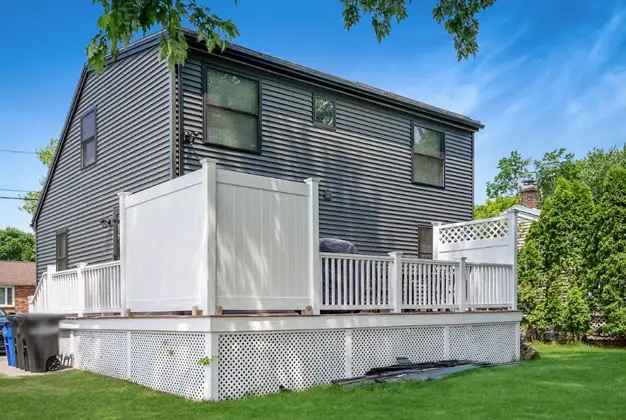 Wakefield MA Vinyl Siding. Marshfield MA Siding Company. Siding Contractor Nashua