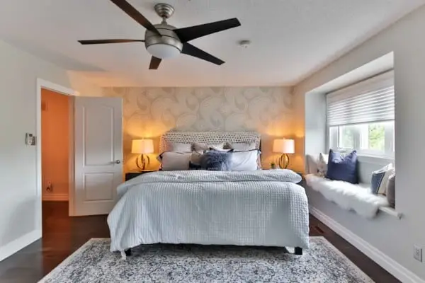 ceiling fan at bedroom