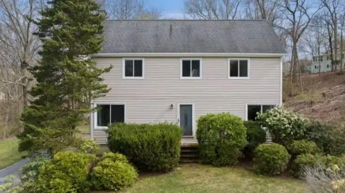 Vinyl Siding Installation | Ashland, MA
