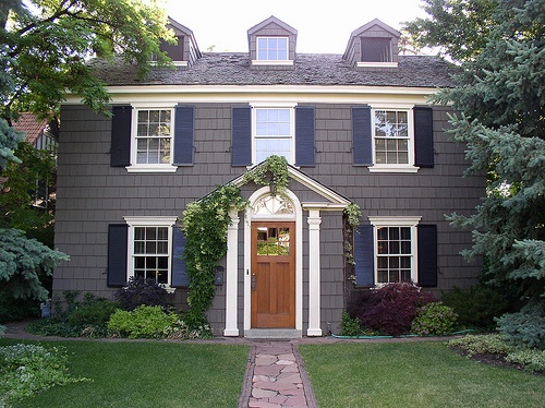 colonial home
