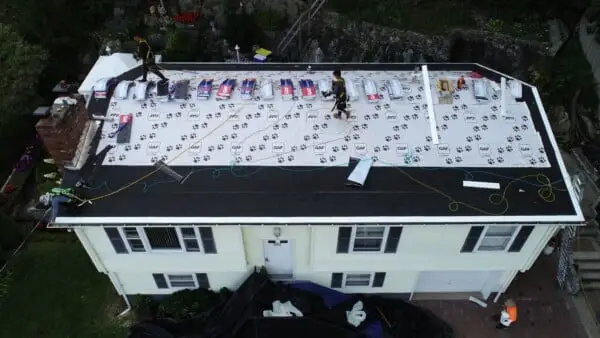 local new england roofing company