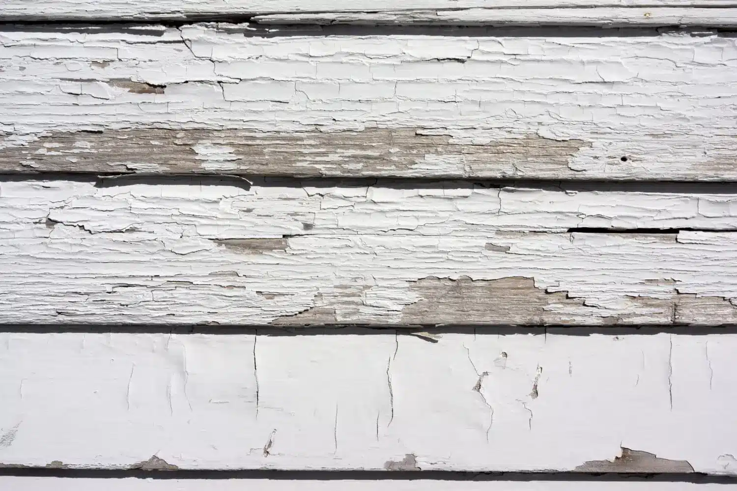 peeling wood siding. Summer siding inspection checklist